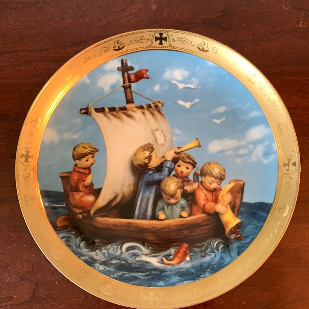 M. J Hummel Numbered Plate